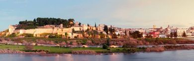Los mejores hoteles con <i>jacuzzi</i> en Extremadura