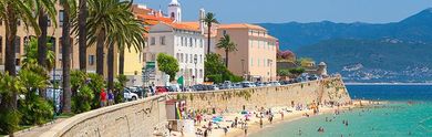Le top 3 des meilleurs hôtels avec vue sur mer à Ajaccio
