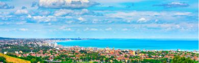 I migliori hotel con piscina nella Riviera Romagnola